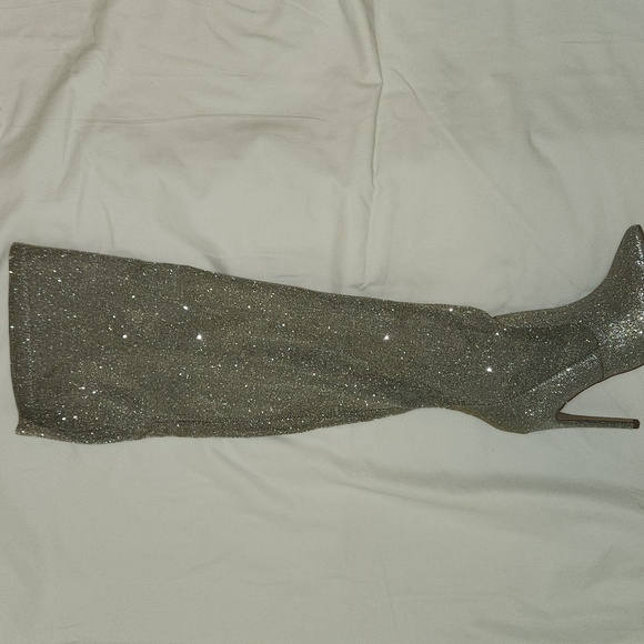 New! Silver gold sparkle boots stiletto heels thigh high stretchy size 8 wide - Picture 8 of 16